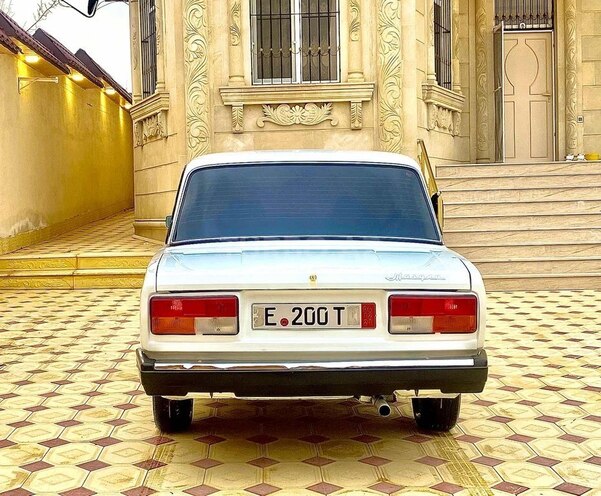 LADA (VAZ) 2107 2009, 185,000 km - 1.5 l - Gəncə