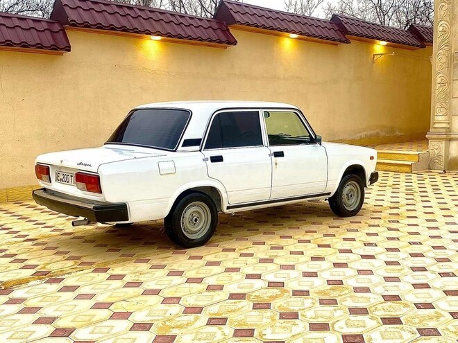 LADA (VAZ) 2107 2009, 185,000 km - 1.5 l - Gəncə