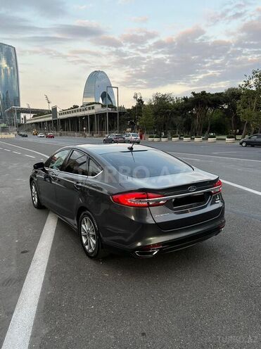 Ford Fusion 2017, 124,000 km - 1.5 l - Bakı