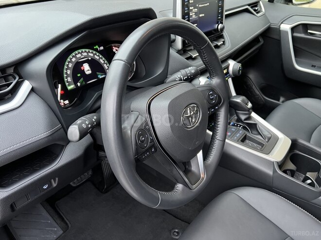 Toyota RAV4 2021, 33,000 km - 2.0 l - Bakı