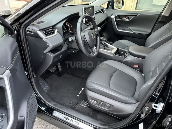 Toyota RAV4 2021, 33,000 km - 2.0 l - Bakı