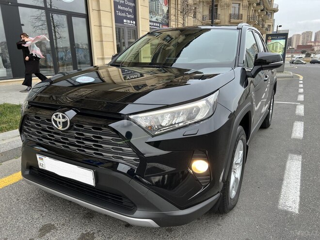 Toyota RAV4 2021, 33,000 km - 2.0 l - Bakı