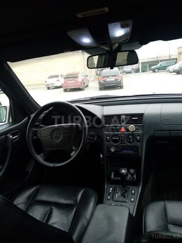 Mercedes C 240 1998, 320,000 km - 2.4 l - Bakı