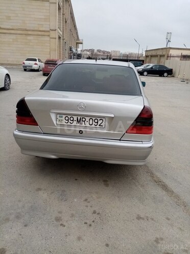 Mercedes C 240 1998, 320,000 km - 2.4 l - Bakı
