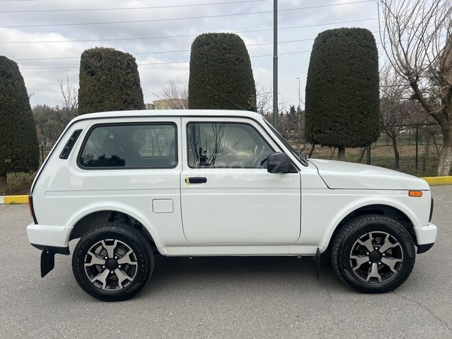 LADA (VAZ) Niva 2022, 27,000 km - 1.7 l - Bakı