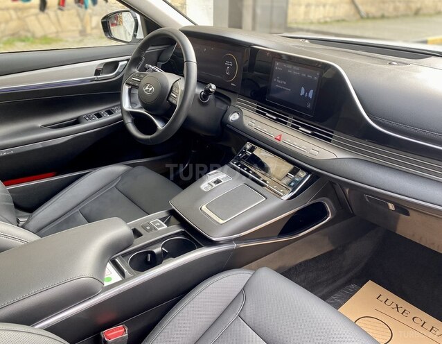Hyundai Grandeur 2022, 15,700 km - 2.4 l - Bakı