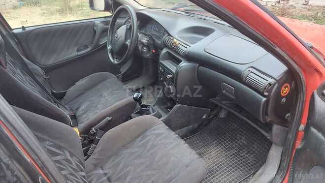 Opel Astra 1995, 330,000 km - 1.6 l - Bakı