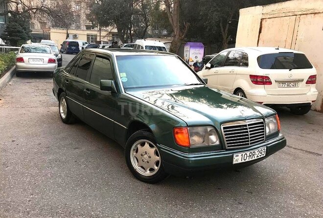 Mercedes E 260 1990, 398,000 km - 2.6 l - Bakı
