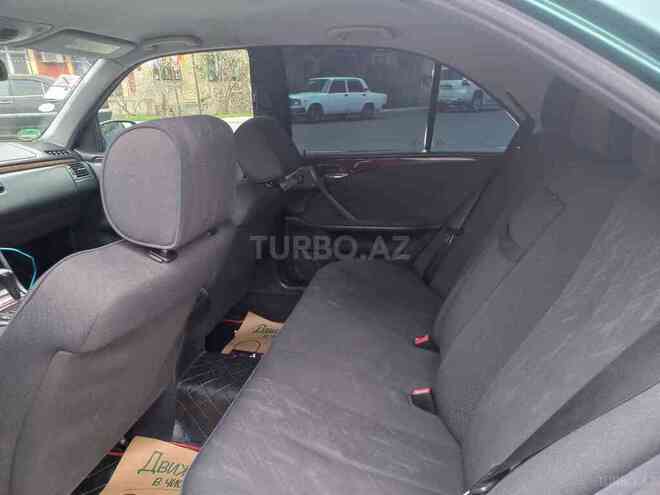 Mercedes E 240 2000, 298,555 km - 2.4 l - Bakı