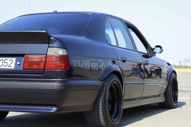 BMW 540 1995, 34,000 km - 4.4 l - Bakı