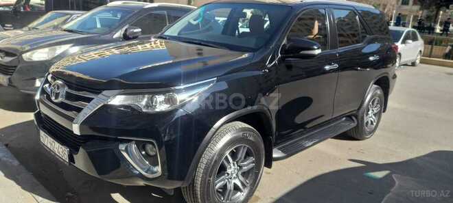 Toyota Fortuner 2016, 200,000 km - 2.7 л - Bakı