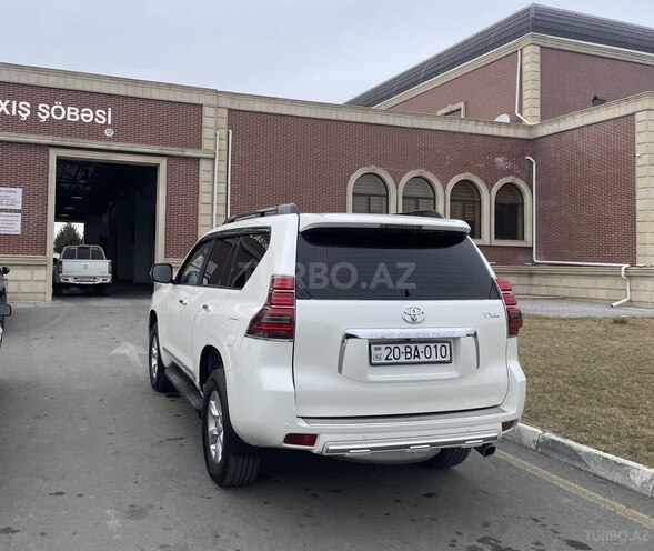 Toyota Prado 2010, 132,000 km - 2.7 l - Gəncə