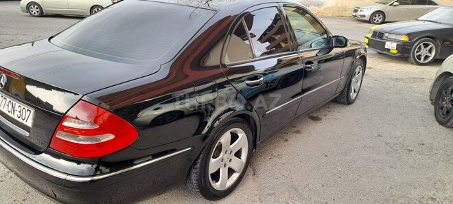 Mercedes E 220 2006, 321,000 km - 2.2 l - Bakı