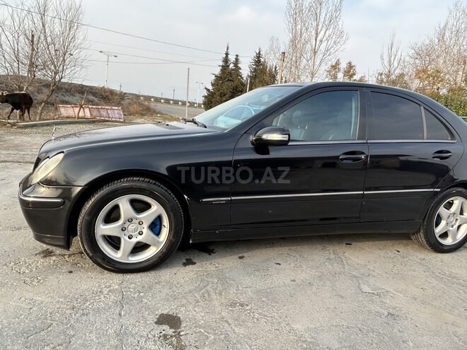 Mercedes C 320 2001, 314,000 km - 3.2 l - Ucar