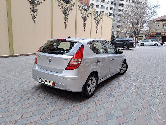 Hyundai i30 2010, 172,000 km - 1.4 l - Bakı