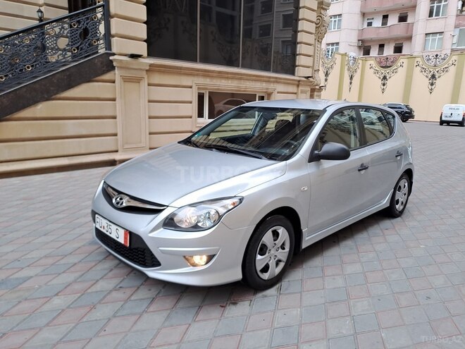 Hyundai i30 2010, 172,000 km - 1.4 l - Bakı