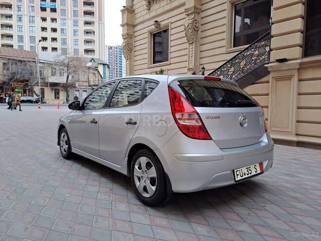 Hyundai i30 2010, 172,000 km - 1.4 l - Bakı