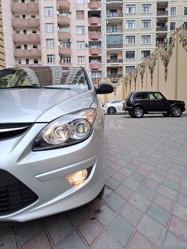 Hyundai i30 2010, 172,000 km - 1.4 l - Bakı