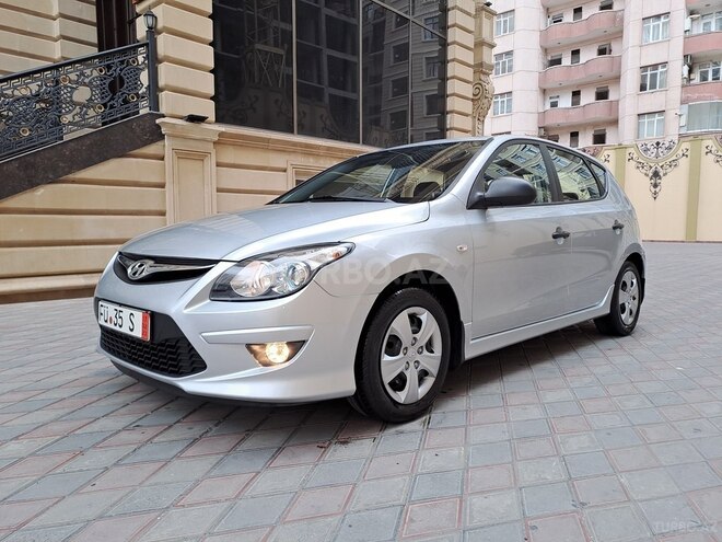 Hyundai i30 2010, 172,000 km - 1.4 l - Bakı