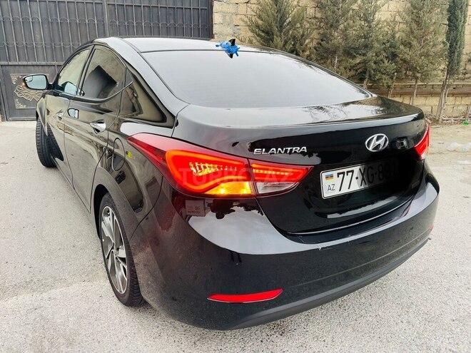 Hyundai Elantra 2015, 62,000 km - 1.8 l - Bakı