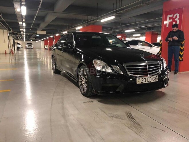 Mercedes E 220 2010, 260,000 km - 2.2 l - Bakı