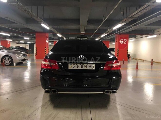 Mercedes E 220 2010, 260,000 km - 2.2 l - Bakı