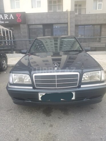 Mercedes C 220 1998, 390,000 km - 2.2 l - Bakı