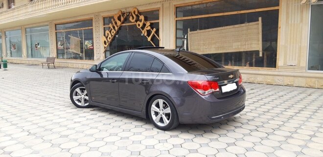 Chevrolet Cruze 2014, 235,671 km - 1.4 l - Şəki