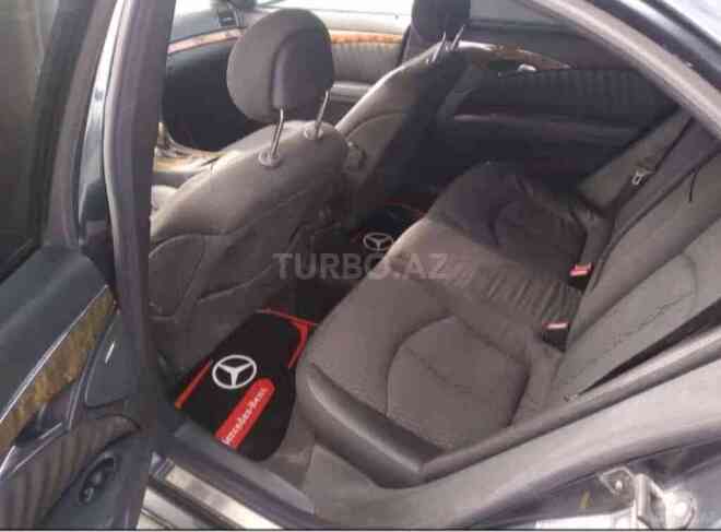 Mercedes E 220 2002, 250,000 km - 2.2 l - Gəncə