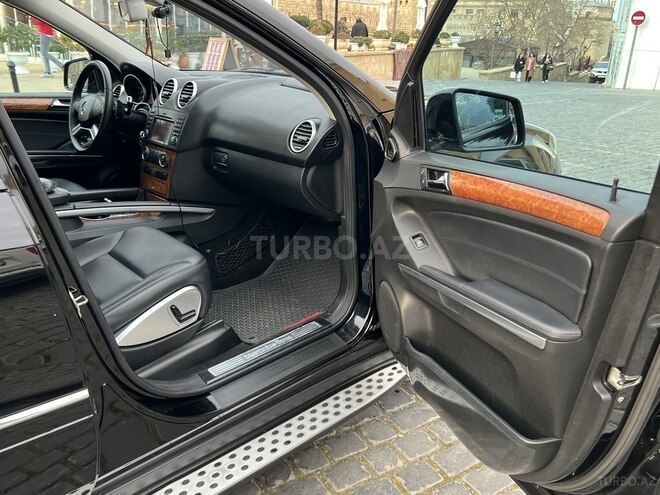 Mercedes ML 350 2009, 255,000 km - 3.0 l - Bakı