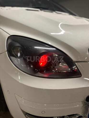 Mercedes B 180 2009, 142,000 km - 1.7 l - Bakı