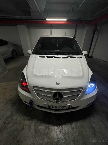Mercedes B 180 2009, 142,000 km - 1.7 l - Bakı