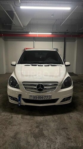 Mercedes B 180 2009, 142,000 km - 1.7 l - Bakı
