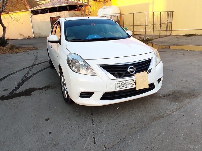 Nissan Sunny 2014, 120,000 km - 1.5 l - Bakı