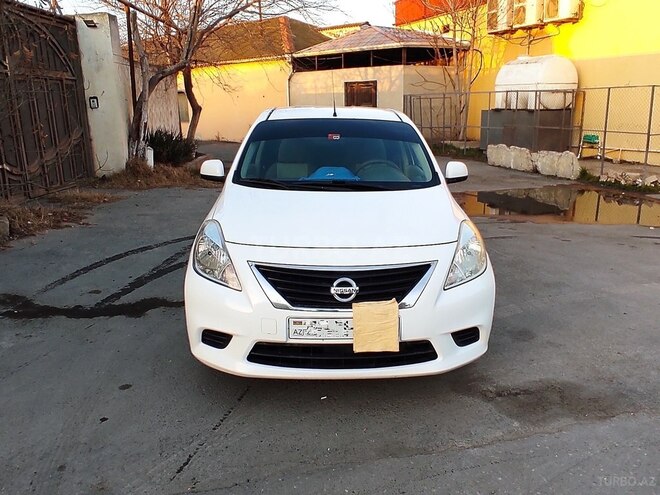 Nissan Sunny 2014, 120,000 km - 1.5 l - Bakı