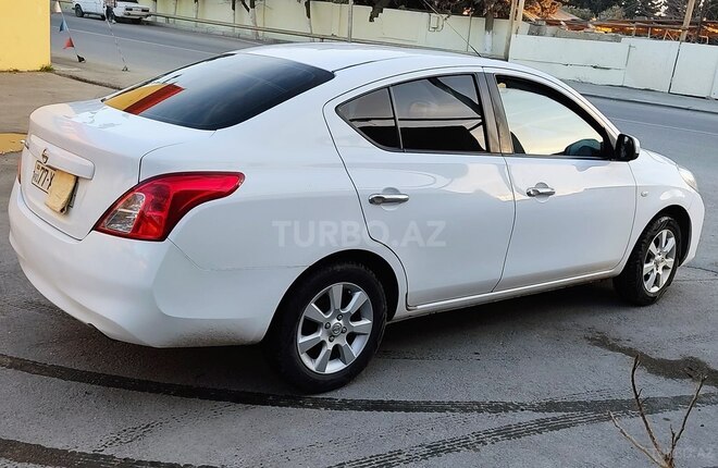 Nissan Sunny 2014, 120,000 km - 1.5 l - Bakı