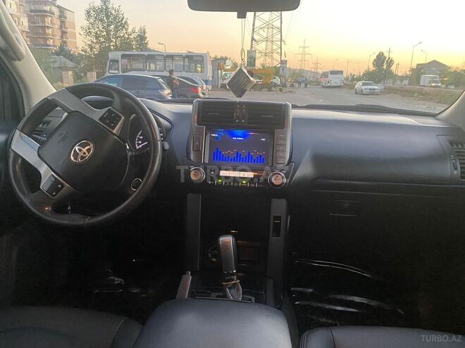Toyota Prado 2011, 150,000 km - 2.7 l - Bakı