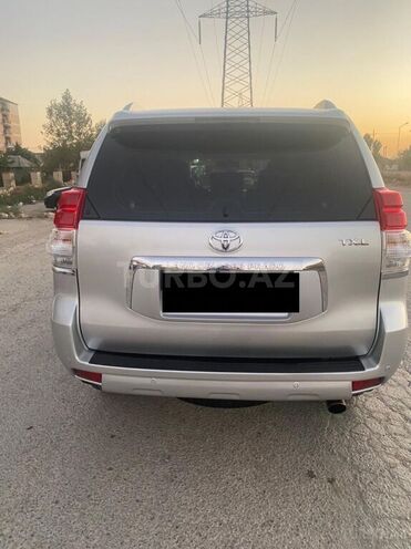 Toyota Prado 2011, 150,000 km - 2.7 l - Bakı
