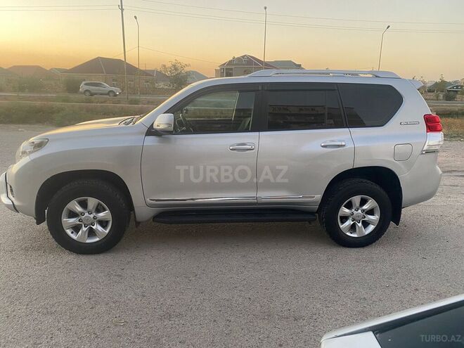 Toyota Prado 2011, 150,000 km - 2.7 l - Bakı
