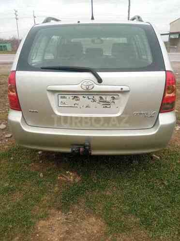 Toyota Corolla 2006, 186,000 km - 1.4 l - Xaçmaz