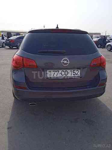 Opel Astra 2011, 210,000 km - 1.4 l - Bakı