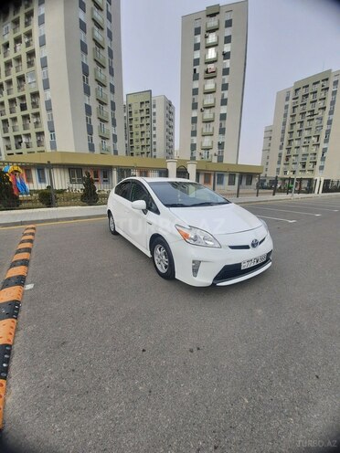 Toyota Prius 2015, 217,000 km - 1.8 l - Bakı