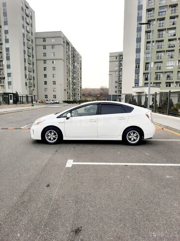 Toyota Prius 2015, 217,000 km - 1.8 l - Bakı