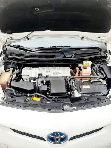 Toyota Prius 2015, 217,000 km - 1.8 l - Bakı