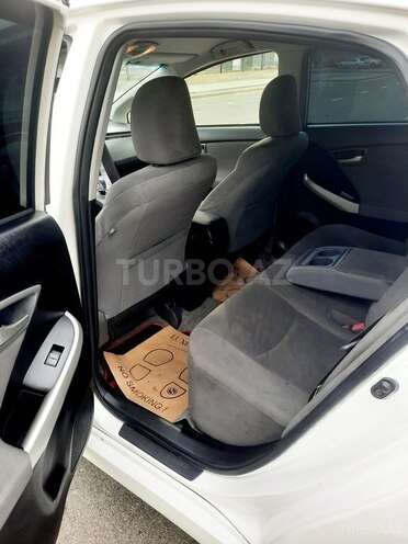 Toyota Prius 2015, 217,000 km - 1.8 l - Bakı