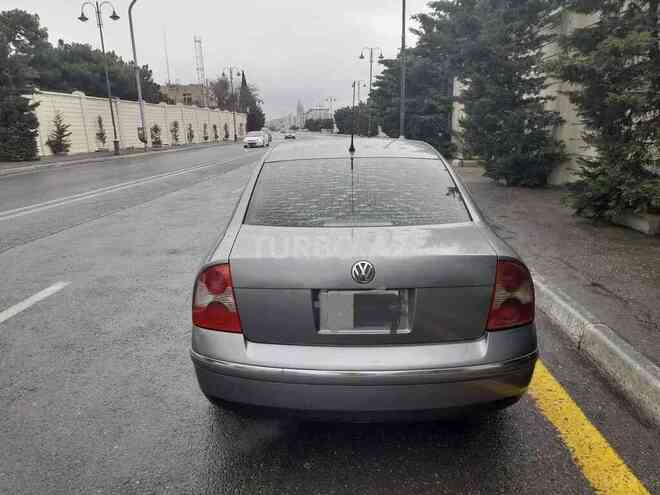 Volkswagen Passat 2003, 290,000 km - 1.8 l - Bakı