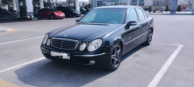 Mercedes E 220 2005, 268,086 km - 2.2 l - Bakı