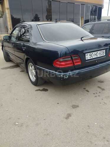 Mercedes E 230 1997, 450,000 km - 2.3 l - Bakı