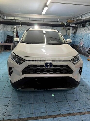 Toyota RAV4 2022, 3,000 km - 2.5 l - Bakı