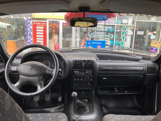 GAZ 3110 1998, 430,000 km - 2.3 л - Quba